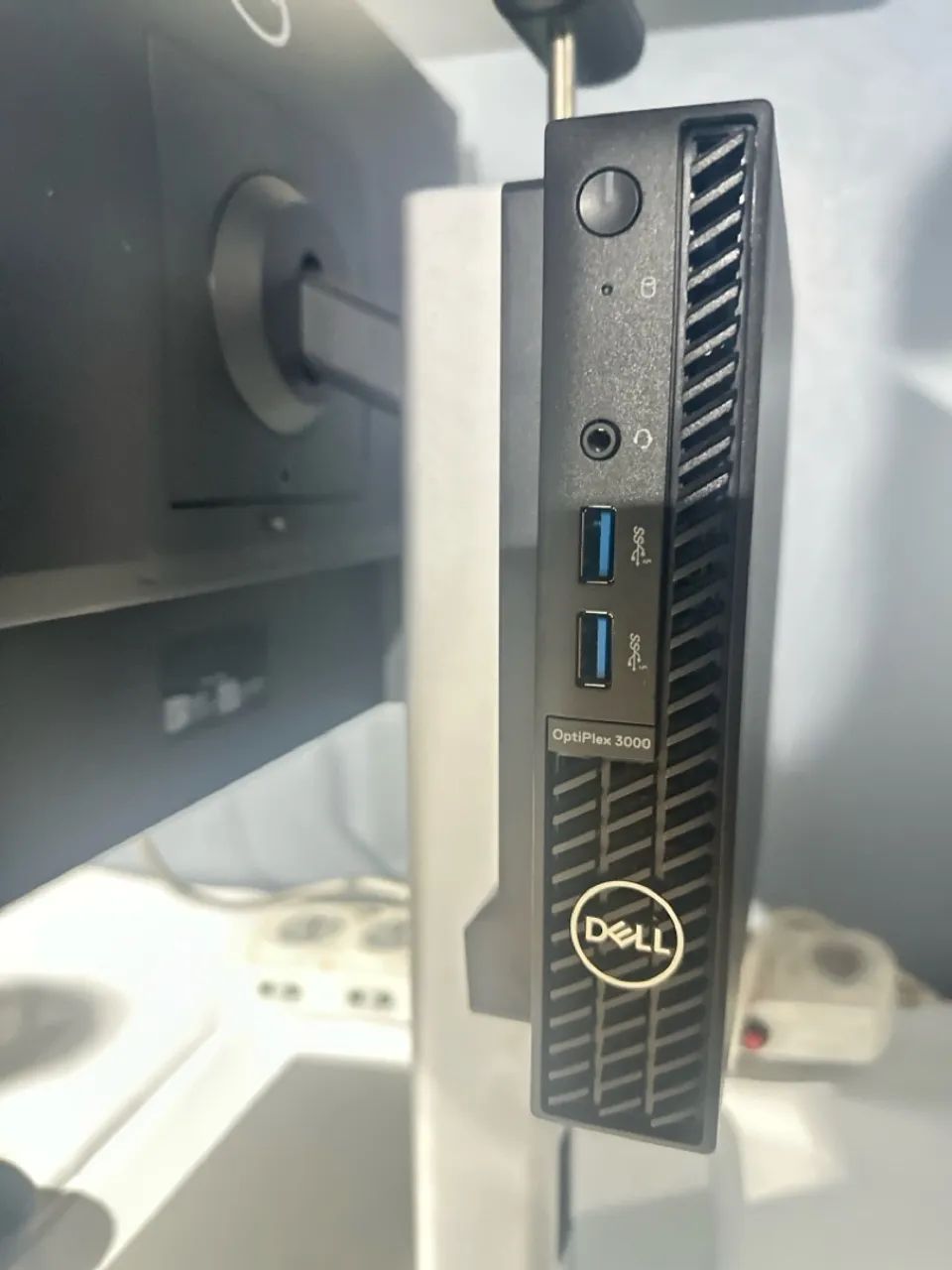 Micro PC Dell Optiplex i5 - 12ª Ger 8GB M2: 256GB + Monitor Dell 24 Pol. Full HD  - Foto 2