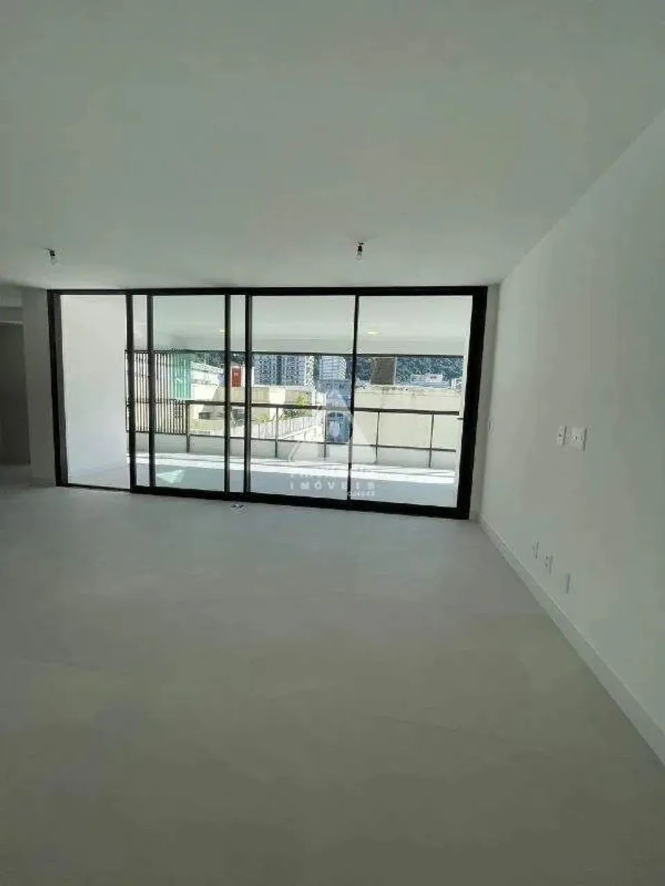 Apartamento de Luxo em Botafogo  S Design com 3 Suítes e Lazer Completo