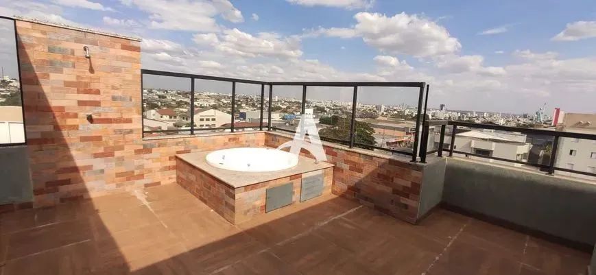 Aluguel Cobertura UMUARAMA - Foto 4