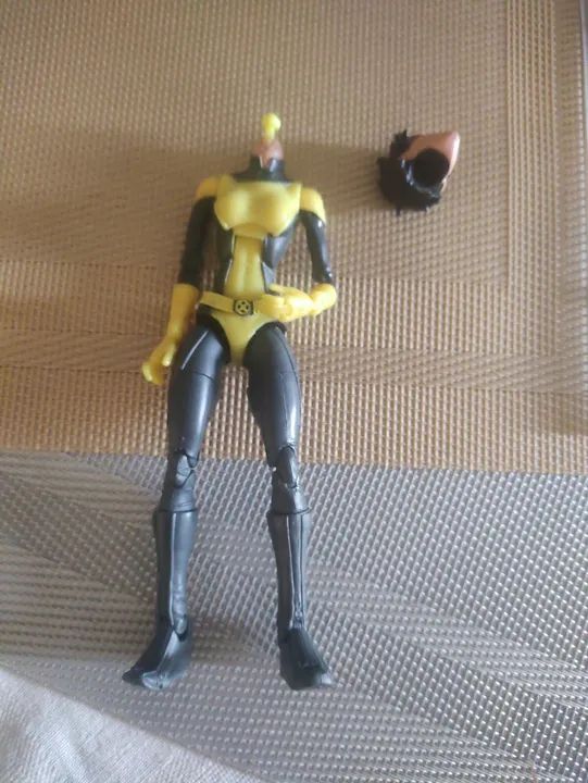 Boneca Jubileu Marvel Legends Jubilee Custom para Toybiz ou Hasbro - Foto 6