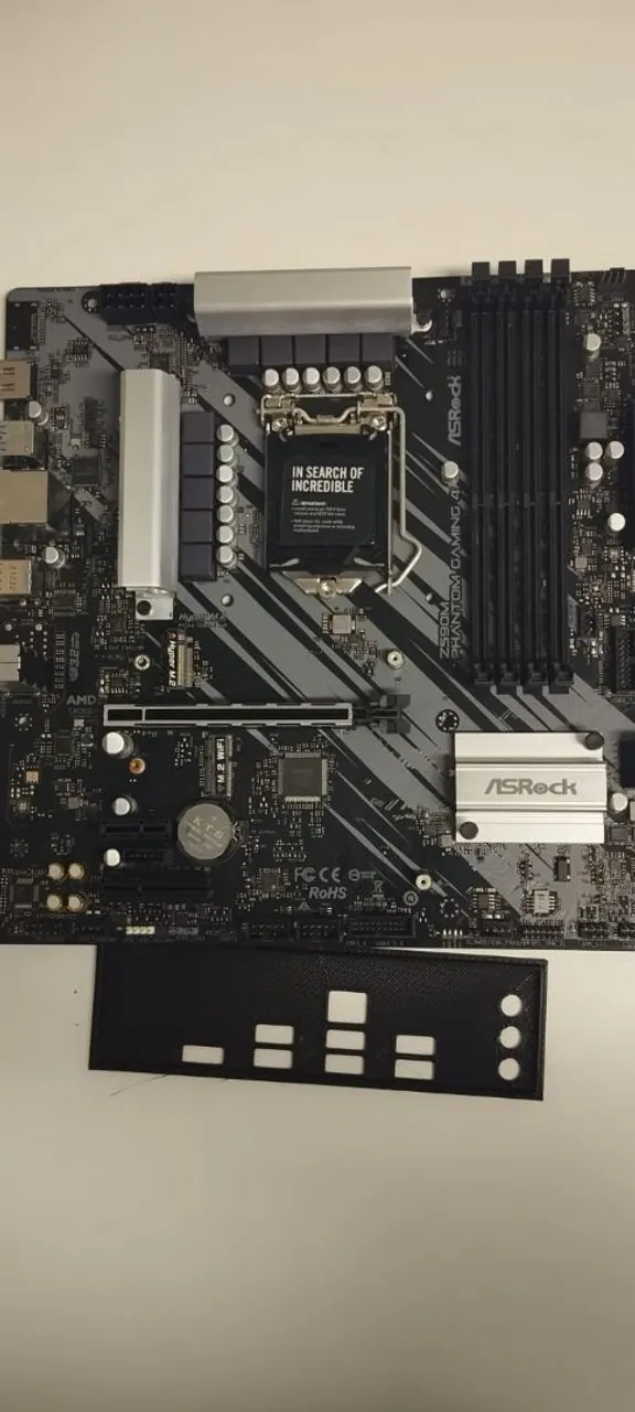 Placa-mãe ASRock Z590M Phantom Gaming 4