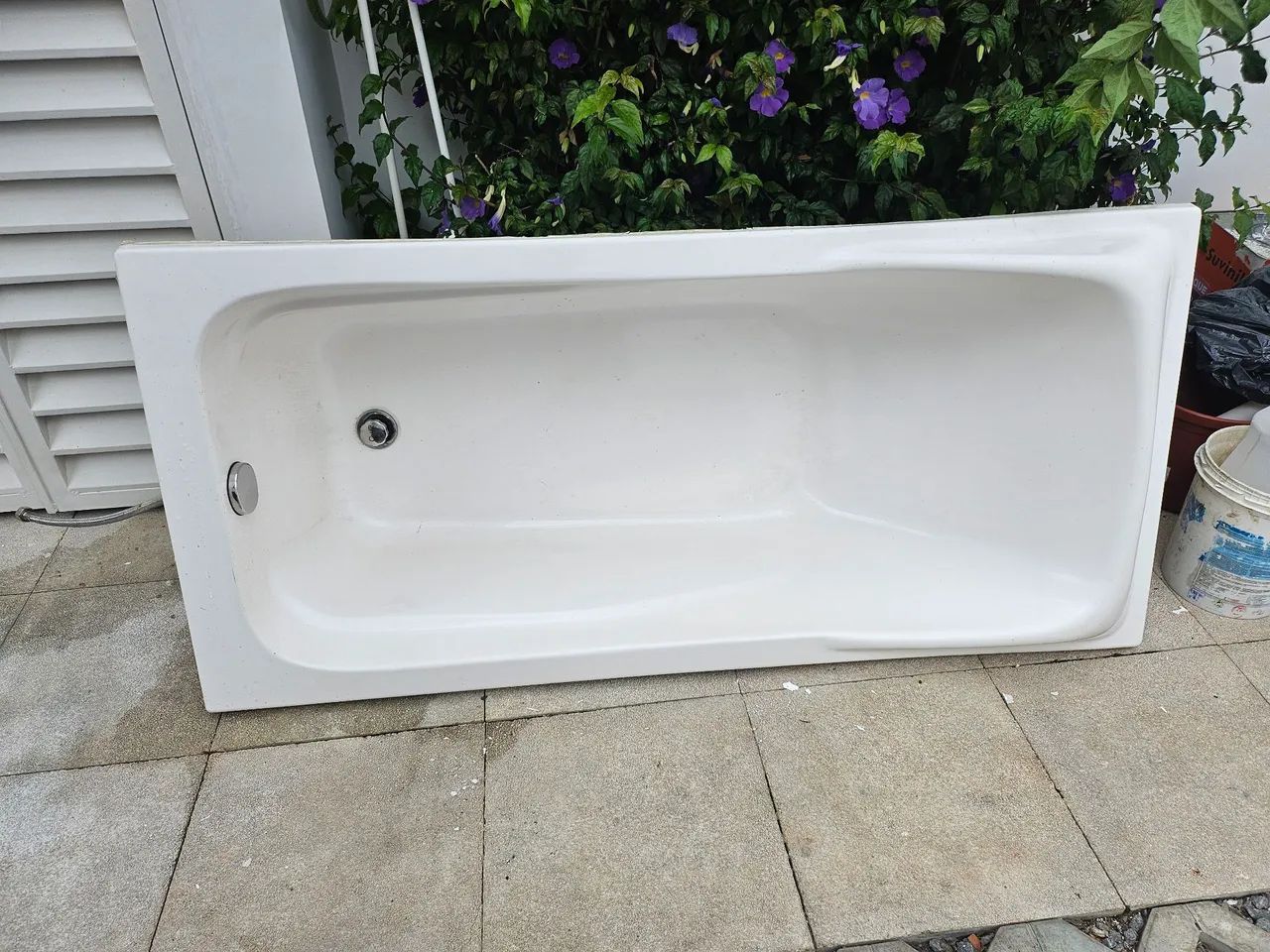 Banheira em ótimo estado