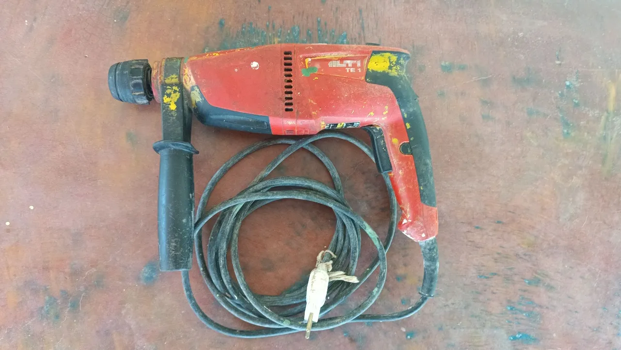 Martelete de Impacto Hilti TE 1