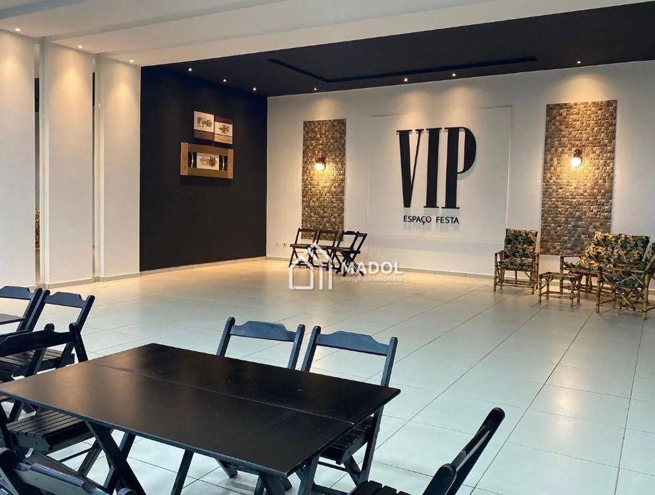Imóvel Comercial ou Residencial à venda, 790 m² por R$ 1.800.000 - Casa Bella - Telêmaco B - Foto 2