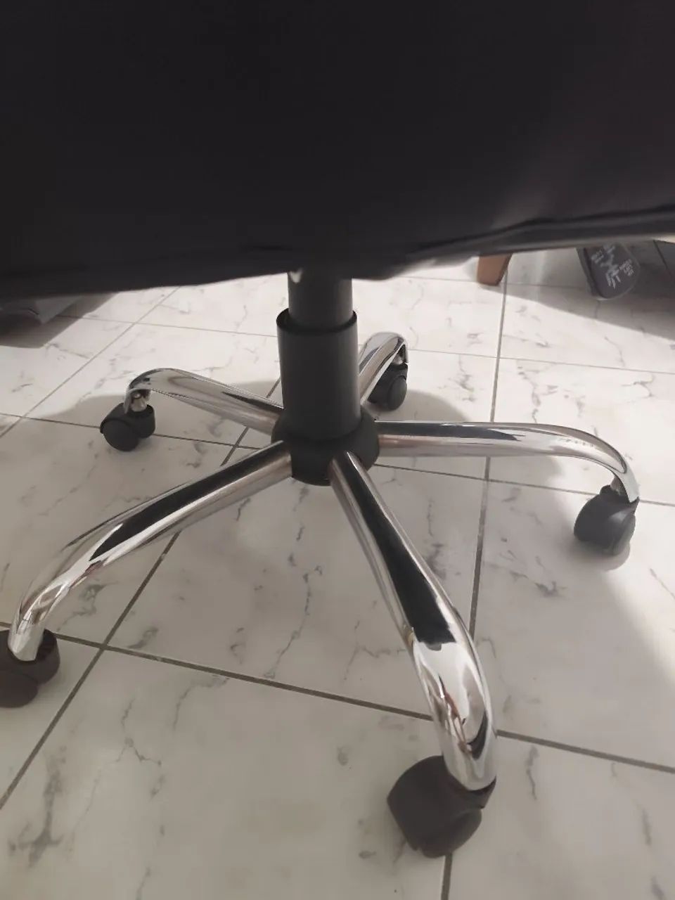 Cadeira de escritório  - Foto 2