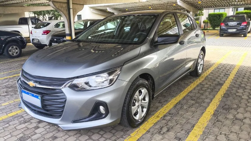 Onix 1.0 Mec Completo