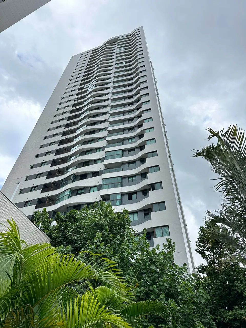 Imóvel para aluguel possui 82 metros quadrados com 3 quartos em Boa Viagem - Recife - PE - Foto 2