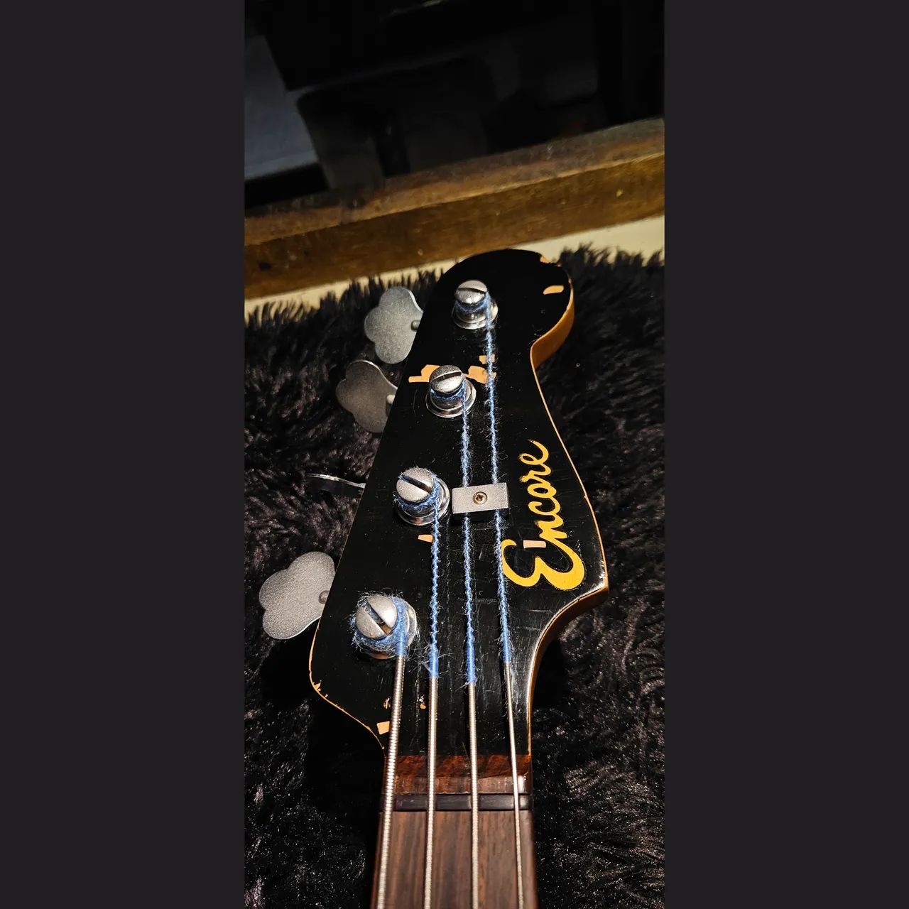 Precision Fretless Encore - Foto 4