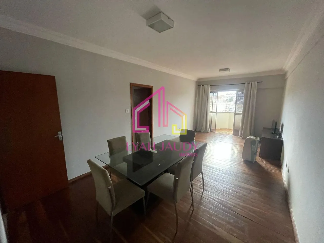 Apartamento à venda, Centro-Norte, Cuiabá, MT, Ed. João Alfredo de Oliveira, 1 suíte+2/4,