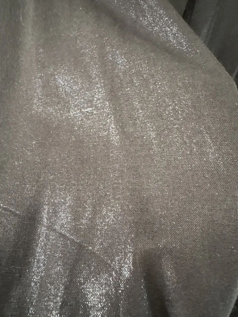 Camisa Social Preta com Detalhes em Metalizado - Foto 2