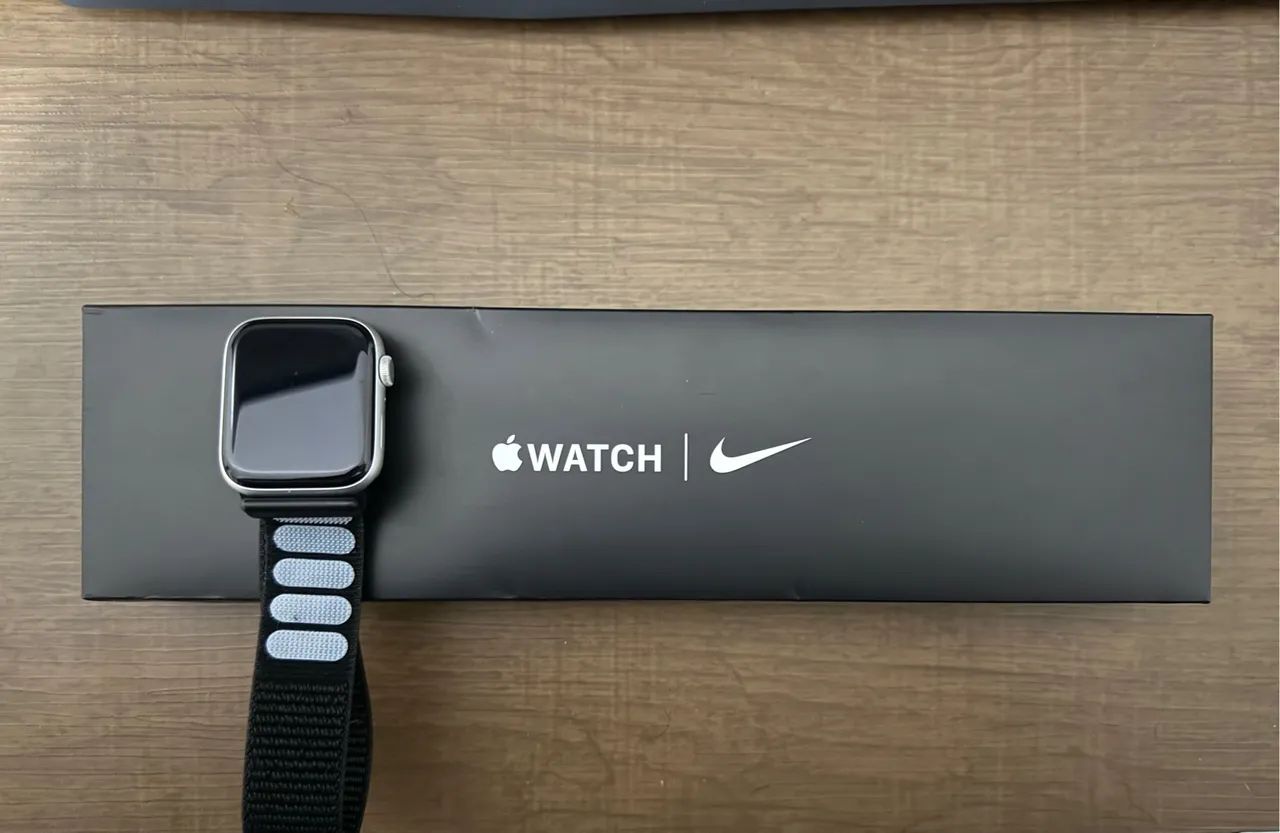 Apple Watch SE versão NIKE 44mm