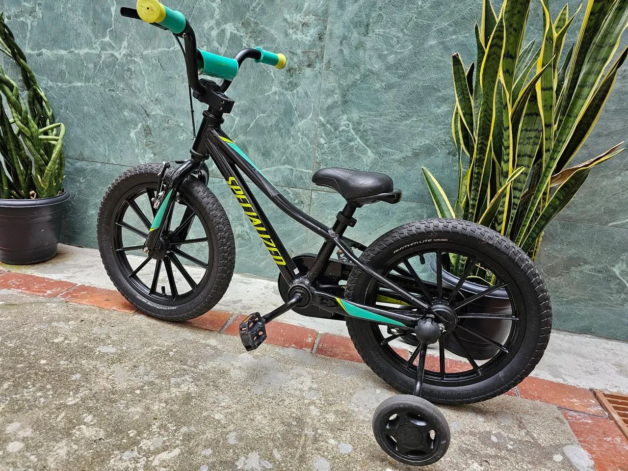 Bicicleta Infantil Specialized Hotrock 16 - Foto 4