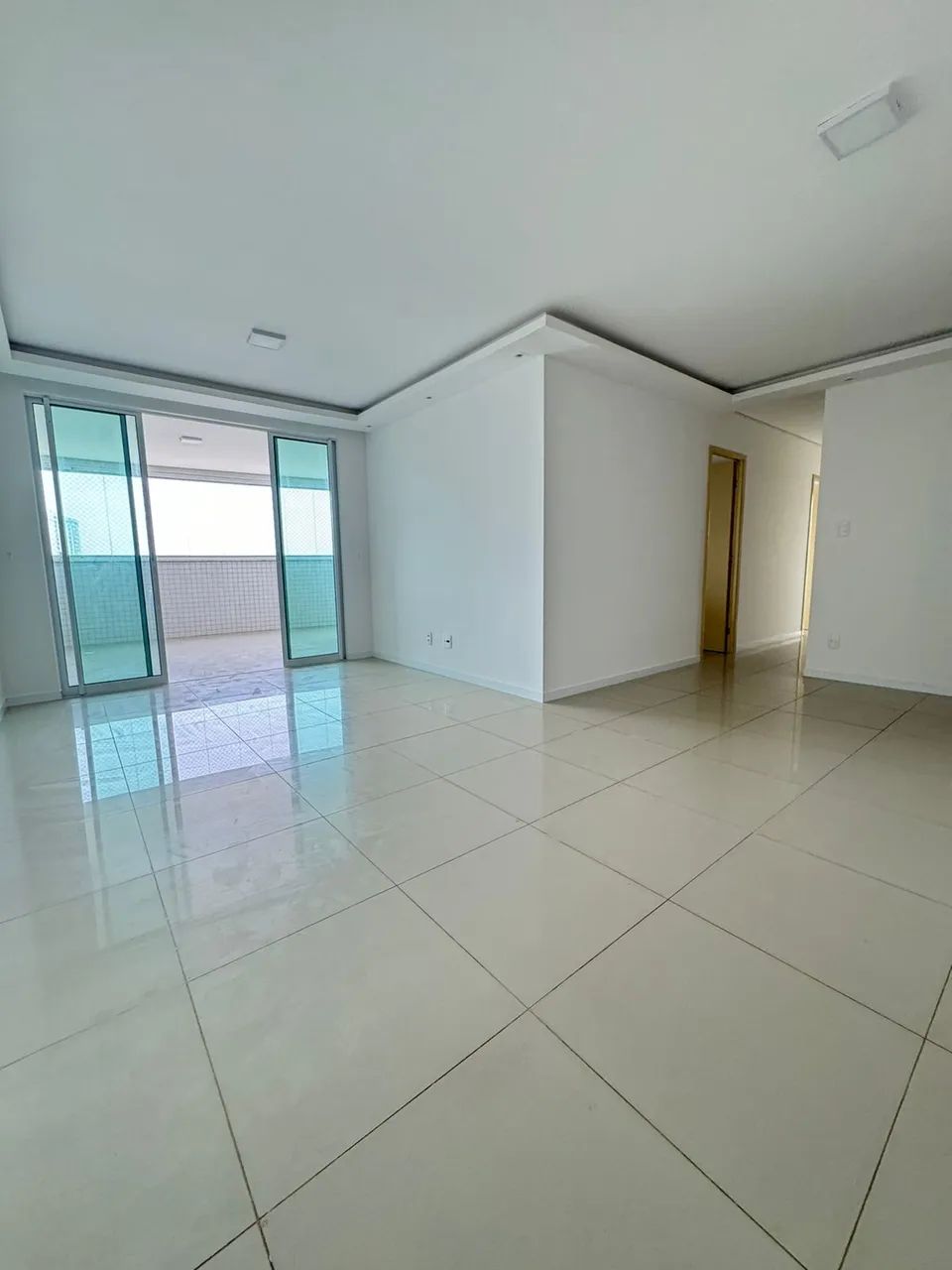 Vendo apartamento no Edifício Essenza- Renascença
