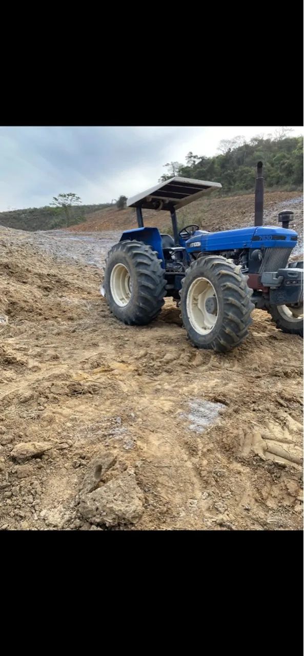Trator Agrícola New Holland 7630