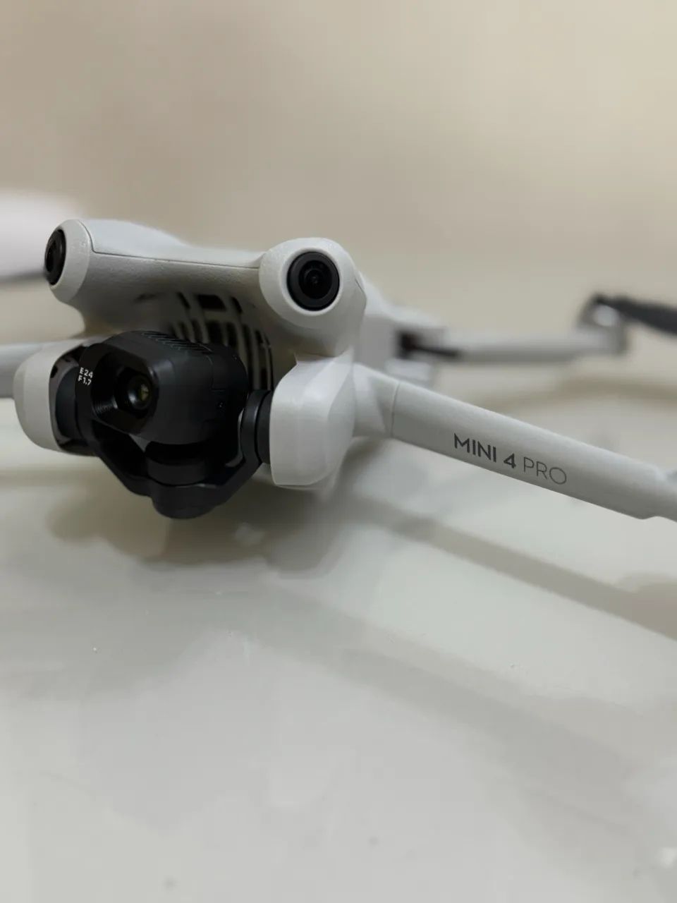 Drone Mini 4 Pro - controle com tela - Foto 5