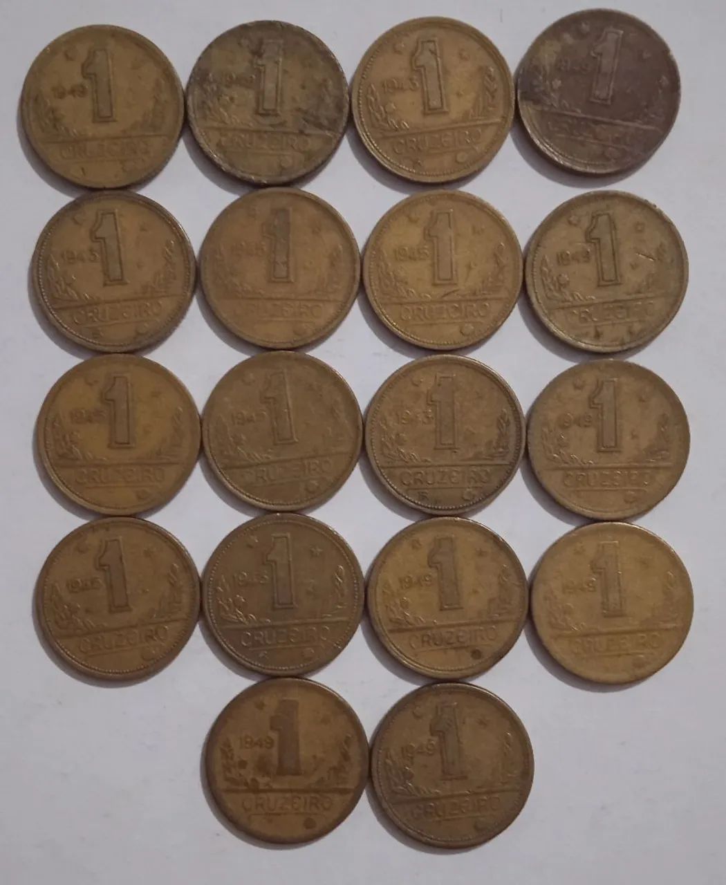 Lote com 18 Moedas de 1 Cruzeiro 