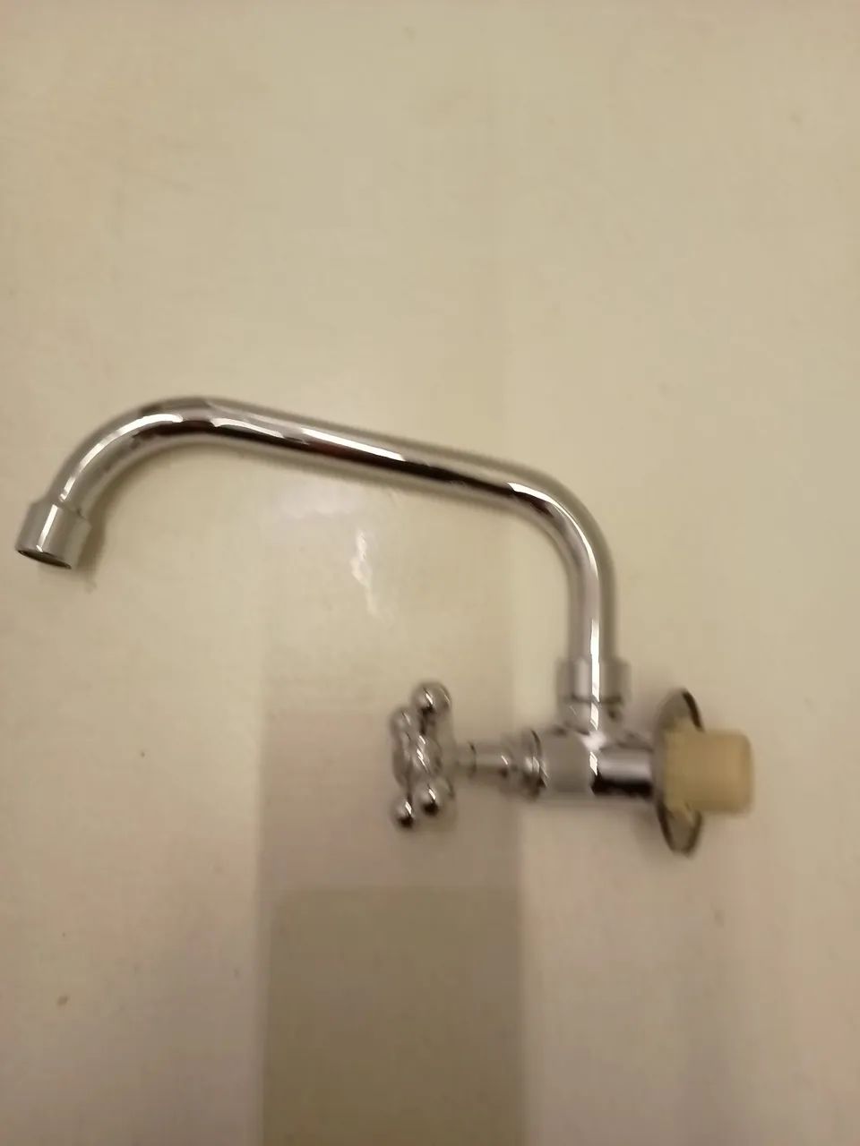 Torneira Cromada para Cozinha - parede64842054638593120