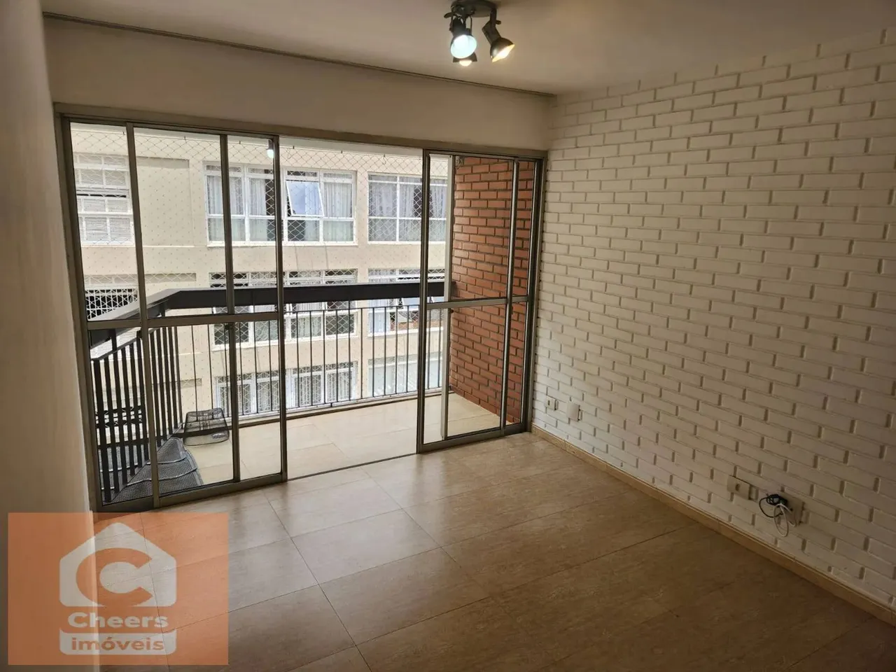 Paraíso - Piscina - Terraço - px ao metrô - Reformado - Locação