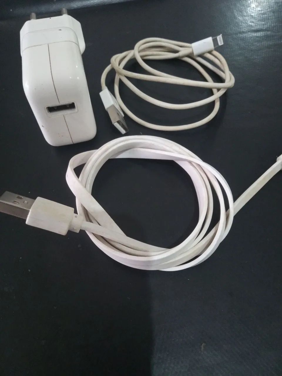 Carregador e Cabos Para iPhone 5  6  7  8  Usados - Foto 3