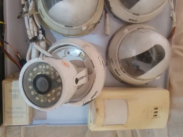 Kit de câmeras com notorna,  com sensor de movimento, para CFTV, com dvr mais central. - Foto 2