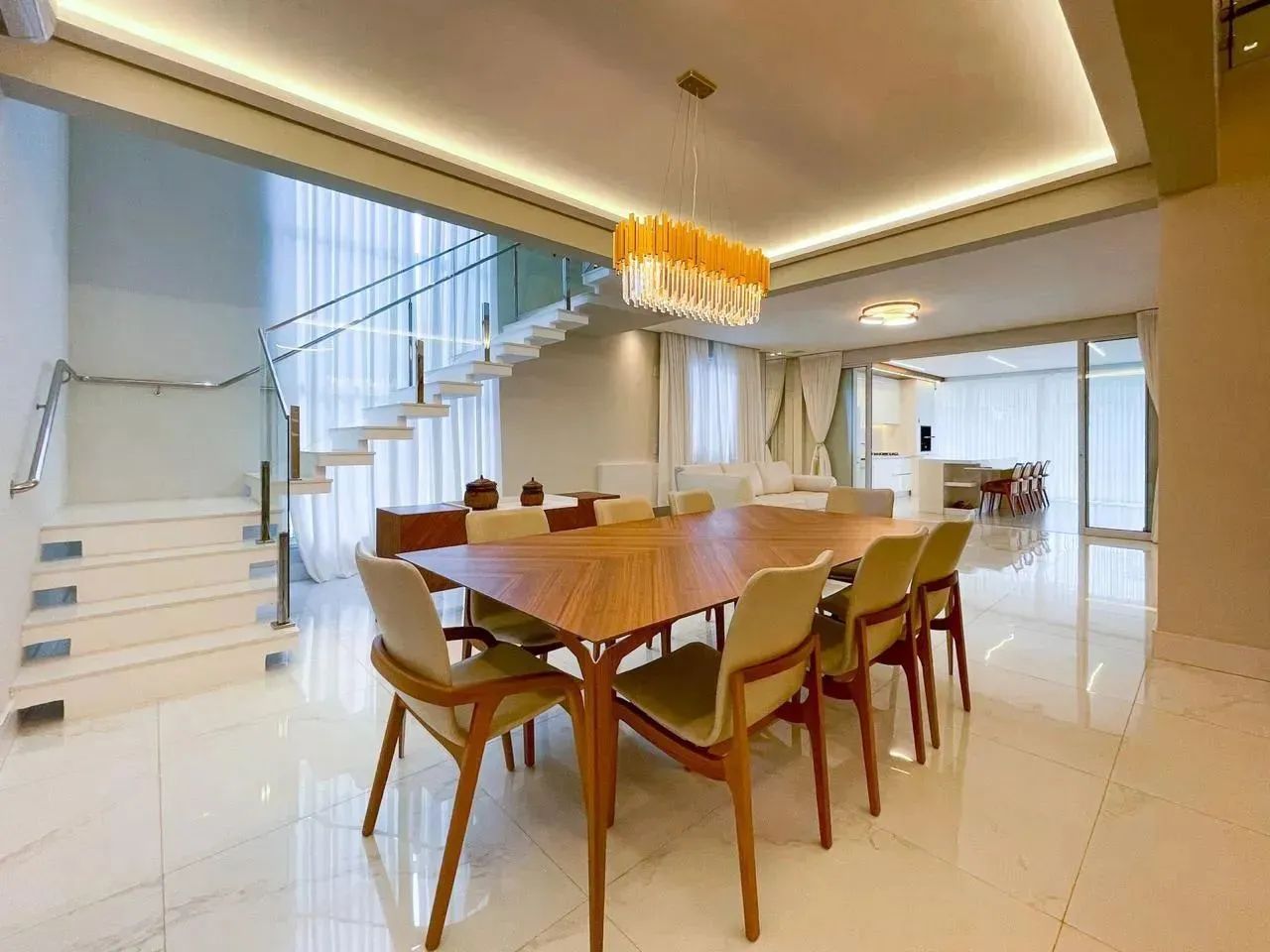 Imóvel para aluguel possui 450 metros quadrados com 4 quartos em Centro - Camboriú - SC - Foto 14