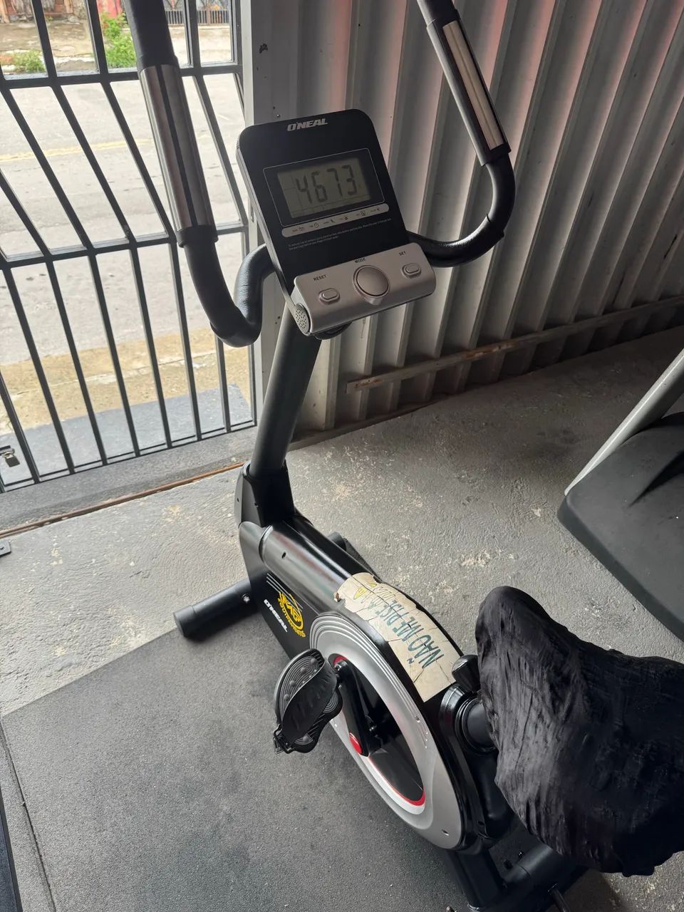 VENDO BICICLETA ERGOMÉTRICA PROFISSIONAL
