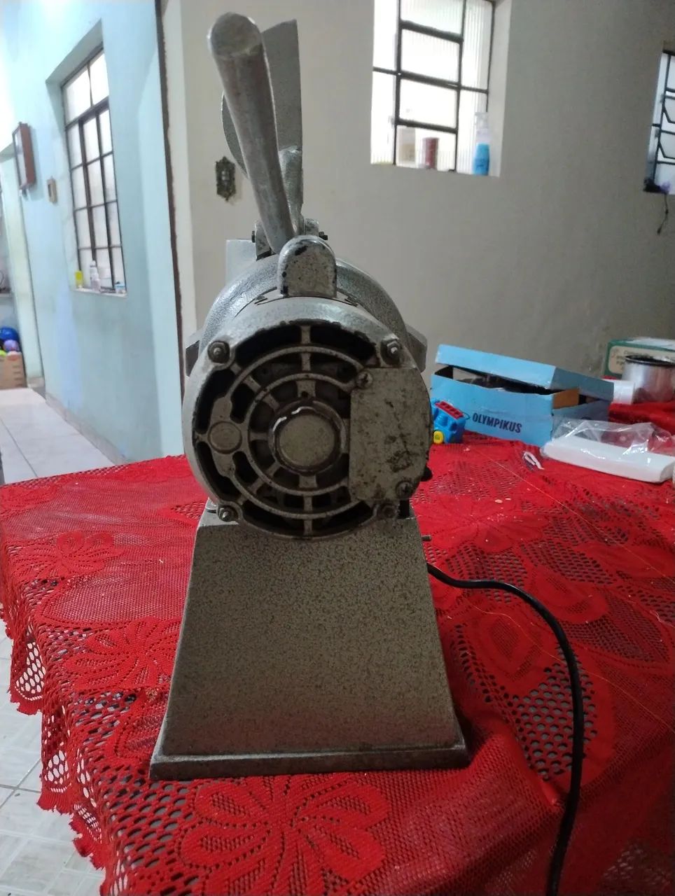 Ralador de queijo e presunto industrial, motor grande potente, - Foto 2