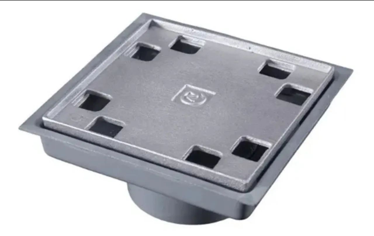 Ralo Quadrado para Banheiro/Área Externa - Novo