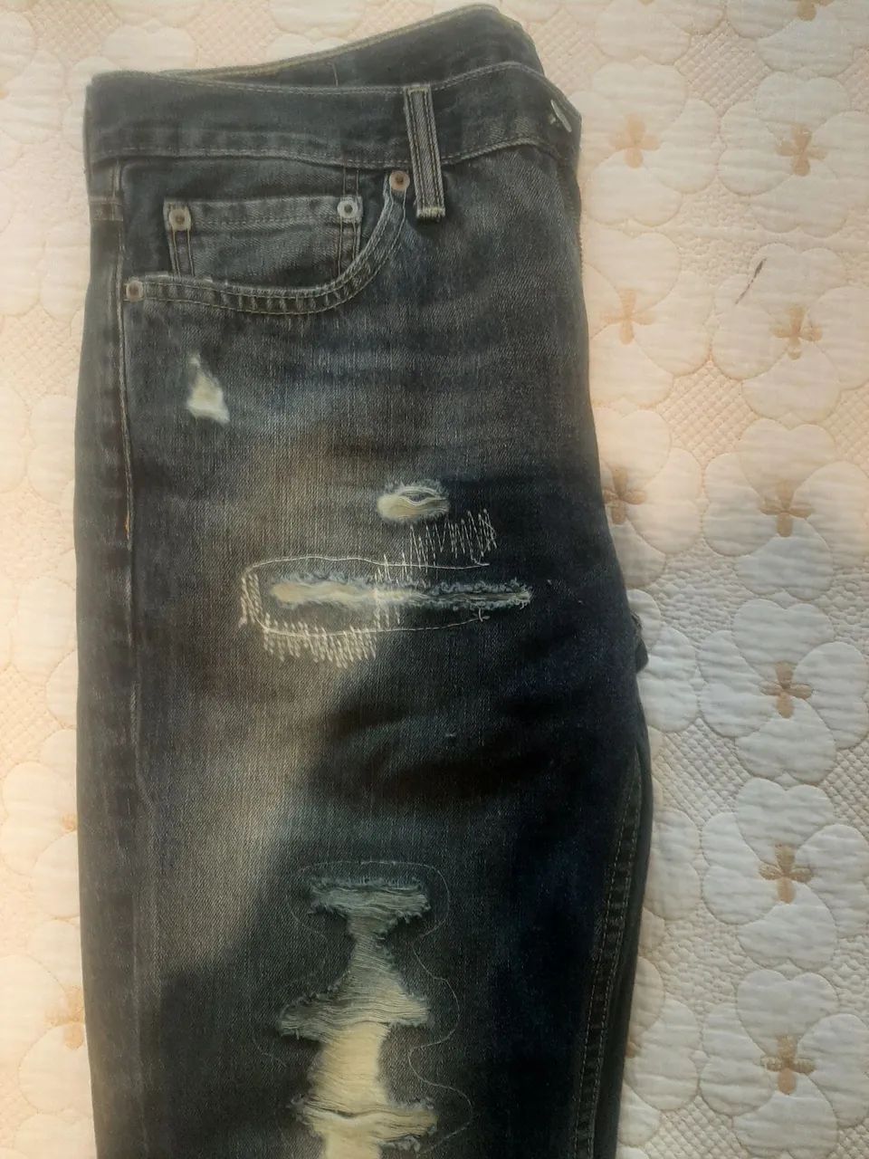 Calça Jeans Levis 34 Masculina Destroyed - Foto 4