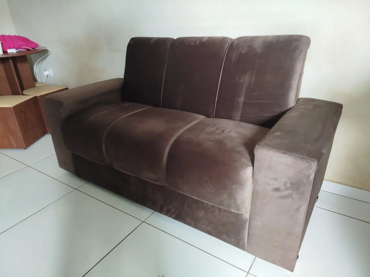 Sofá 2 e 3 lugares novos  - Foto 4