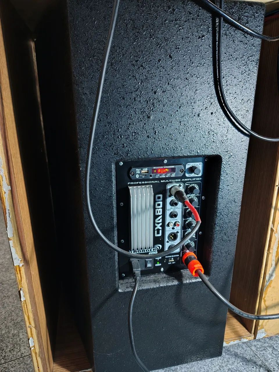 Caixa de Som Thunder Pro e mesa de som kaudio de 8 canais  - Foto 5