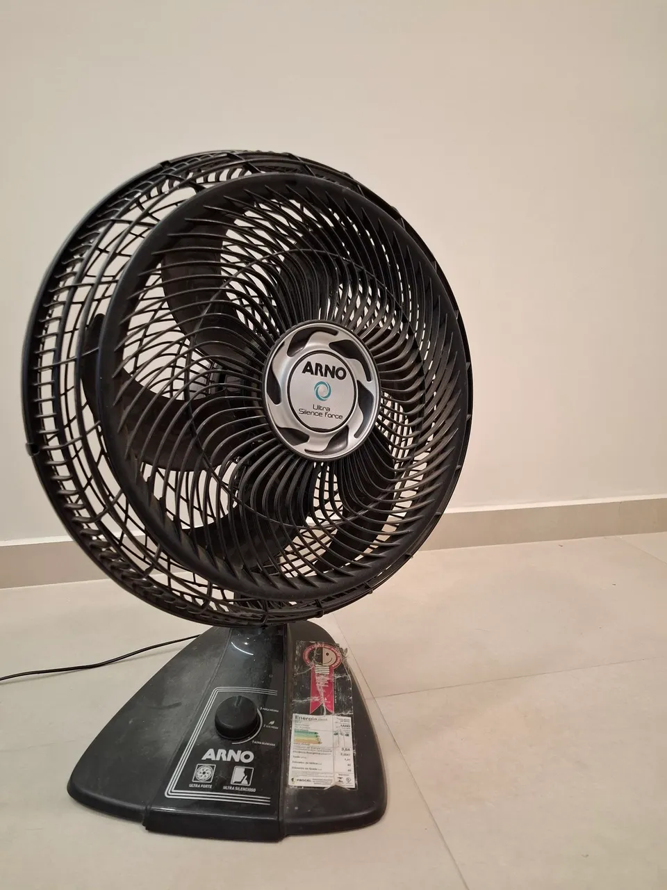 Ventilador Arno Ultra Silence Force