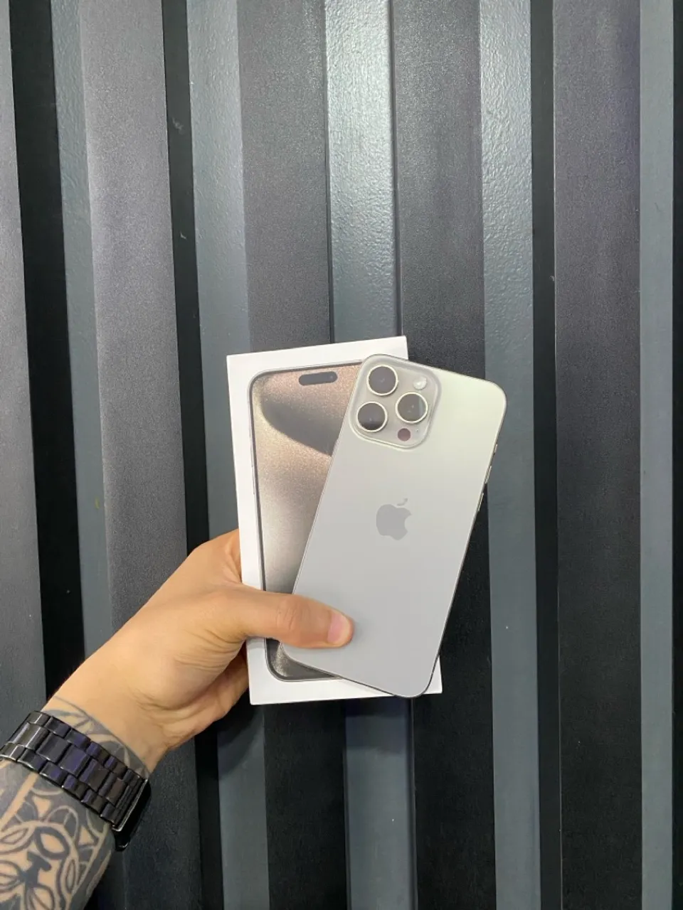 IPHONE 15 PRO MAX 256GB - GARANTIA