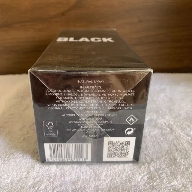 Perfume 212 VIP Black Eau de Parfum 200ml - Com Selo Adipec - Foto 4