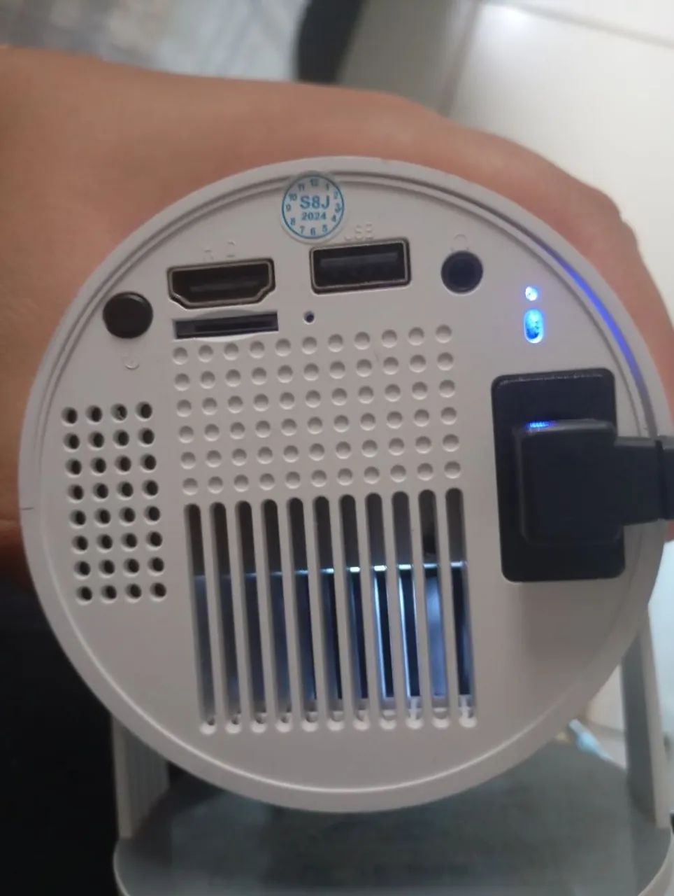 Projetor Portátil Hy300 - USADO - 110/220V - Foto 2