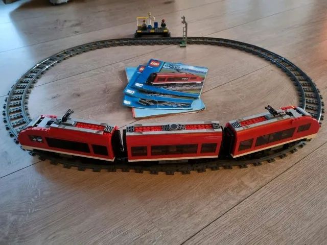 Lego City 7938 Passenger Train Ano 2010 (Usado) - Foto 4