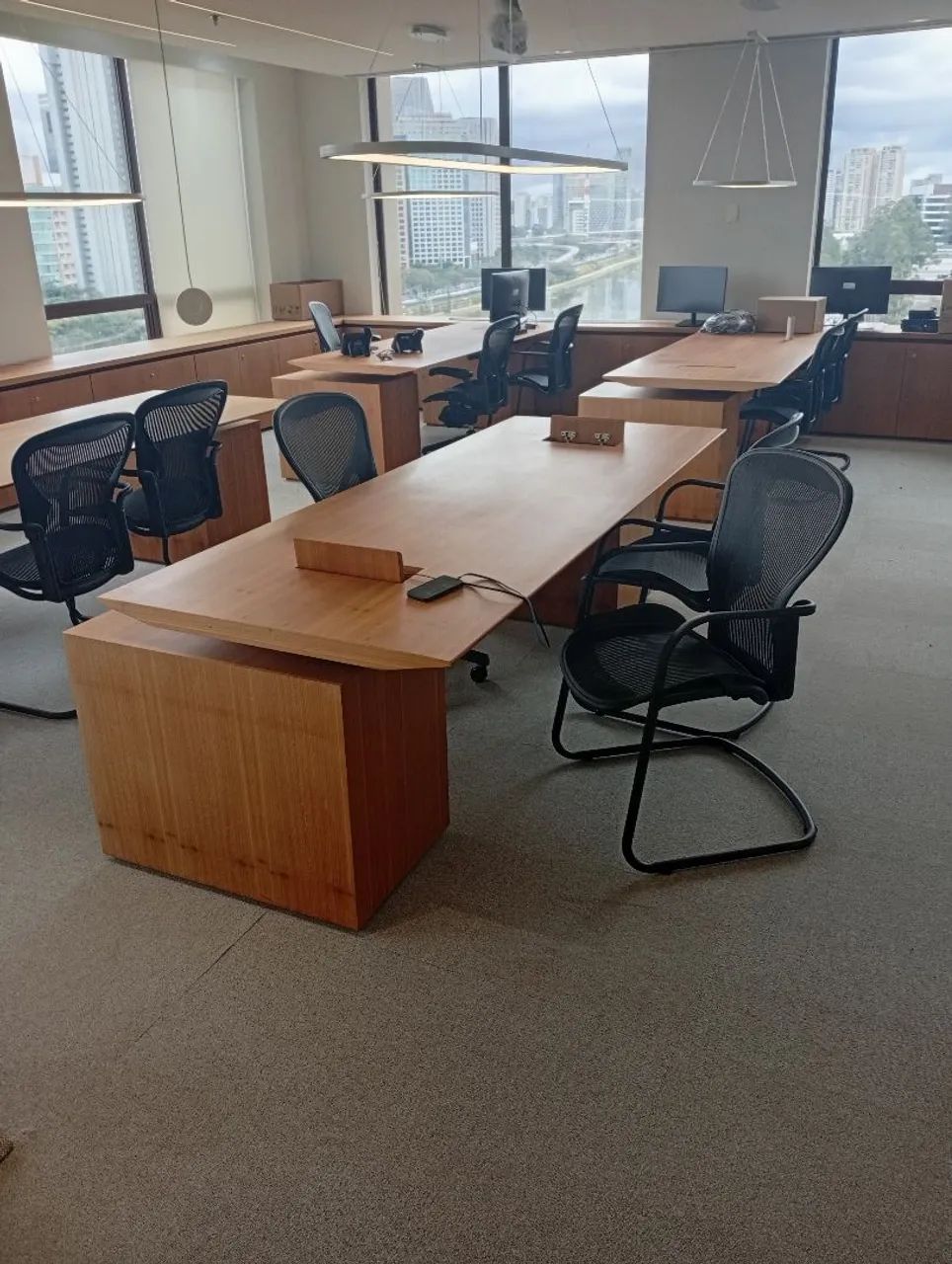 compra e venda de piso elevado,carpete e moveis de escritorio - Foto 2