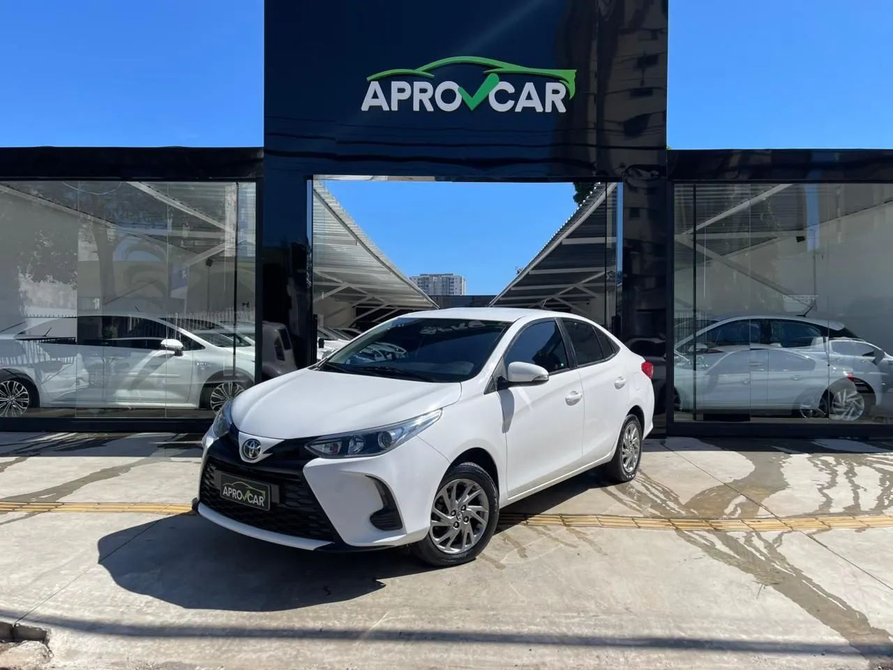 TOYOTA YARIS XS SEDAN 1.5 FLEX 2023