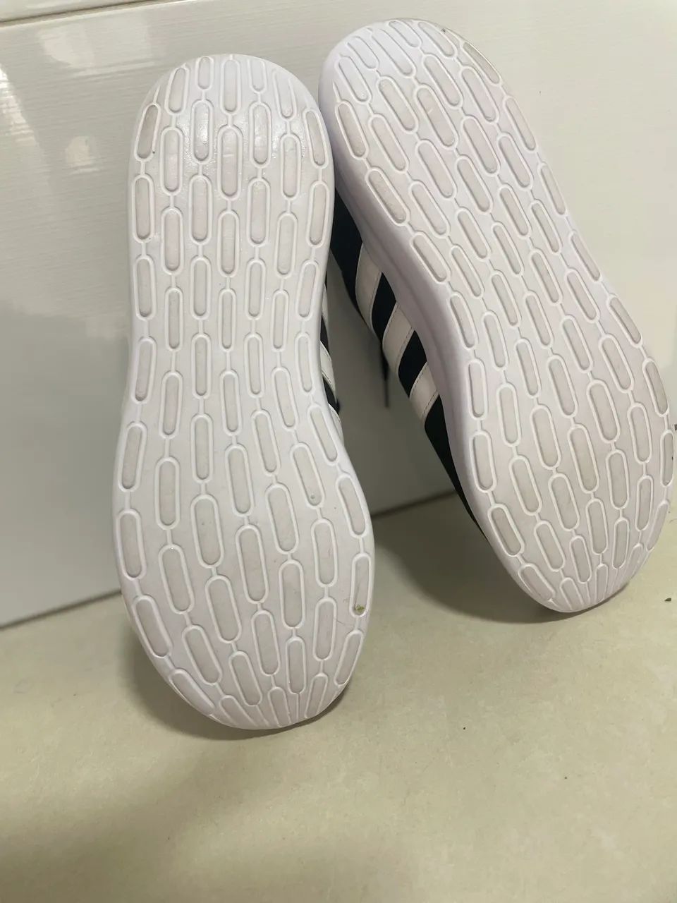 TÊNIS ADIDAS PRETO - Foto 3