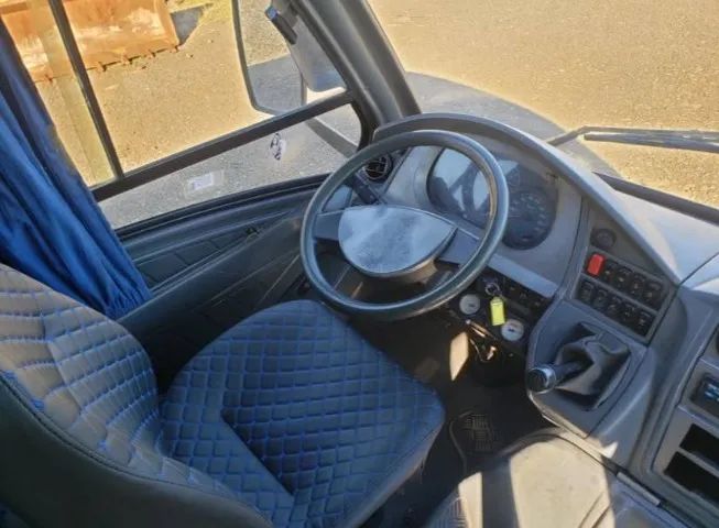 Micro-Ônibus Agrale 2010 - Foto 8