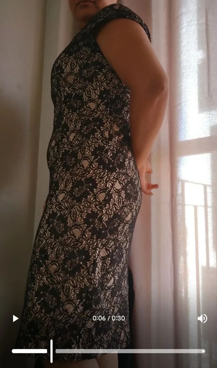 Vestido de Renda Preto - Foto 4