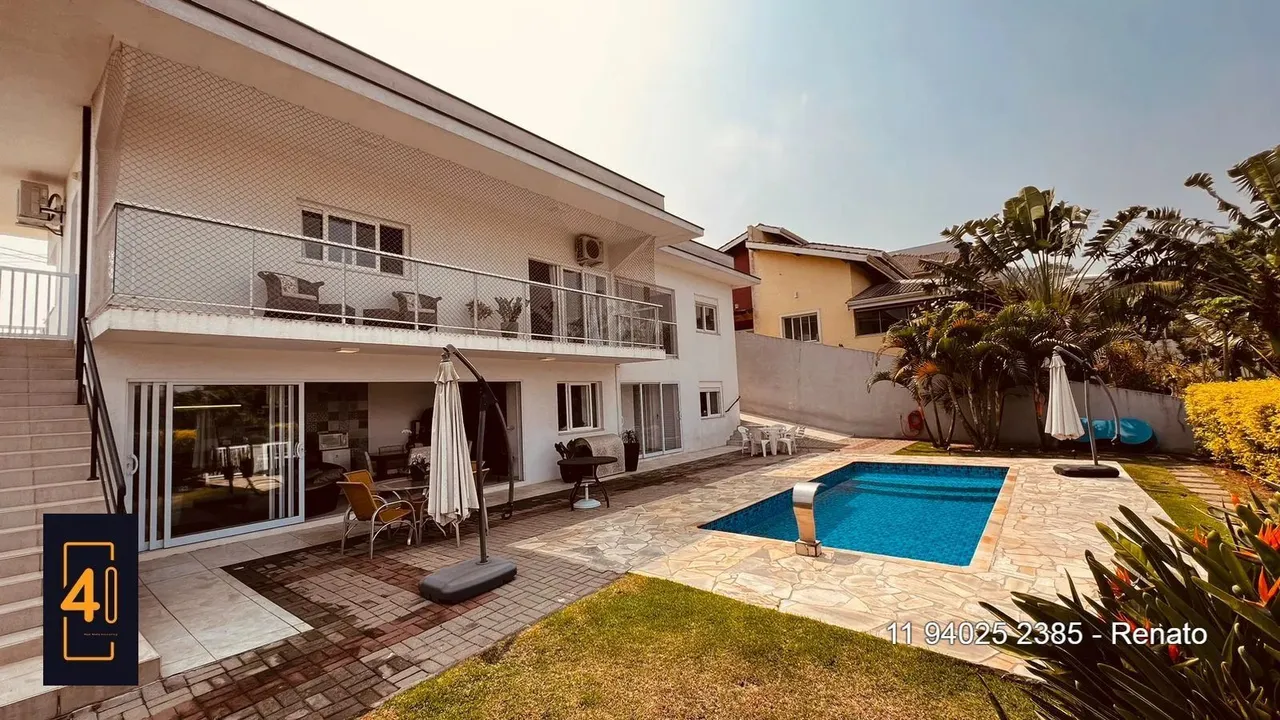 Casa à venda em Condomínio Fechado - Atibaia