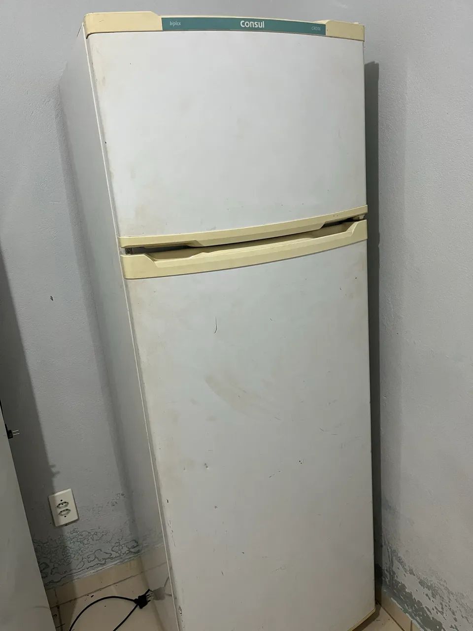 2 geladeiras com defeito  - Foto 2