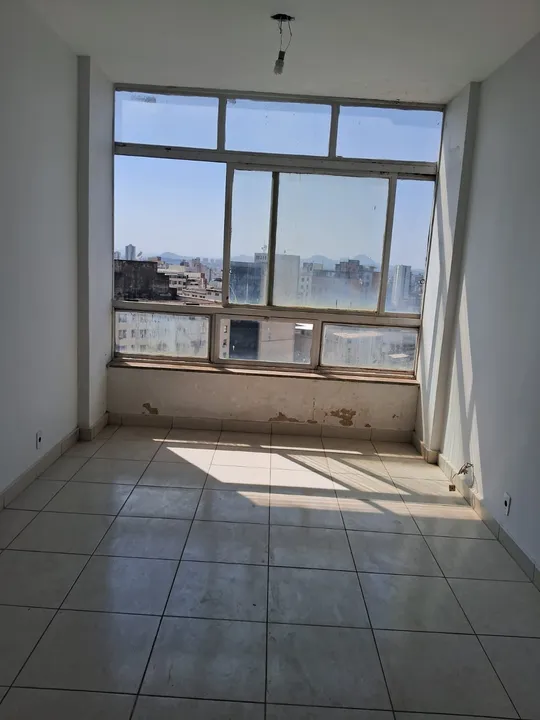 Sala à venda na Afonso Pena próximo à Praça Sete