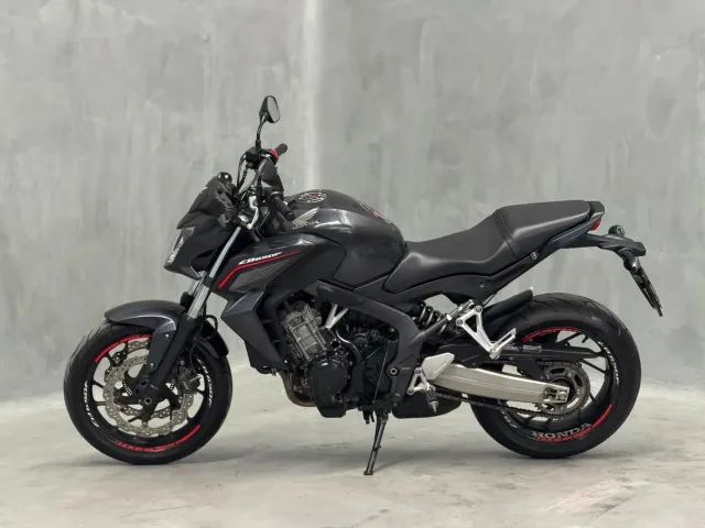 HONDA CB 650F 2015 - Foto 4