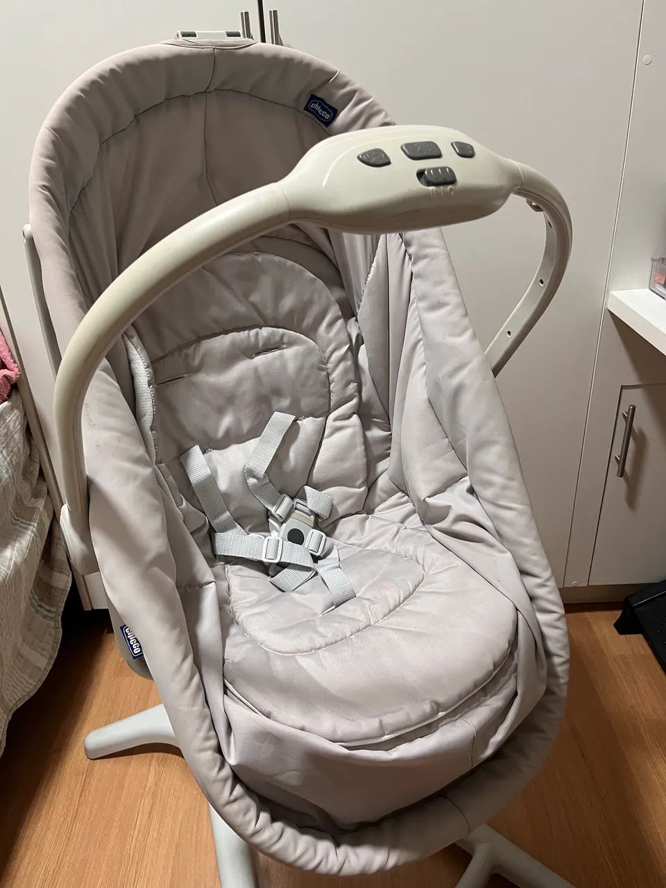 Berço Portátil Baby Hug 4 em 1 - Chicco - Foto 3