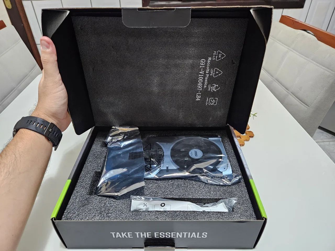 Rtx 5070 12Gb - Foto 2
