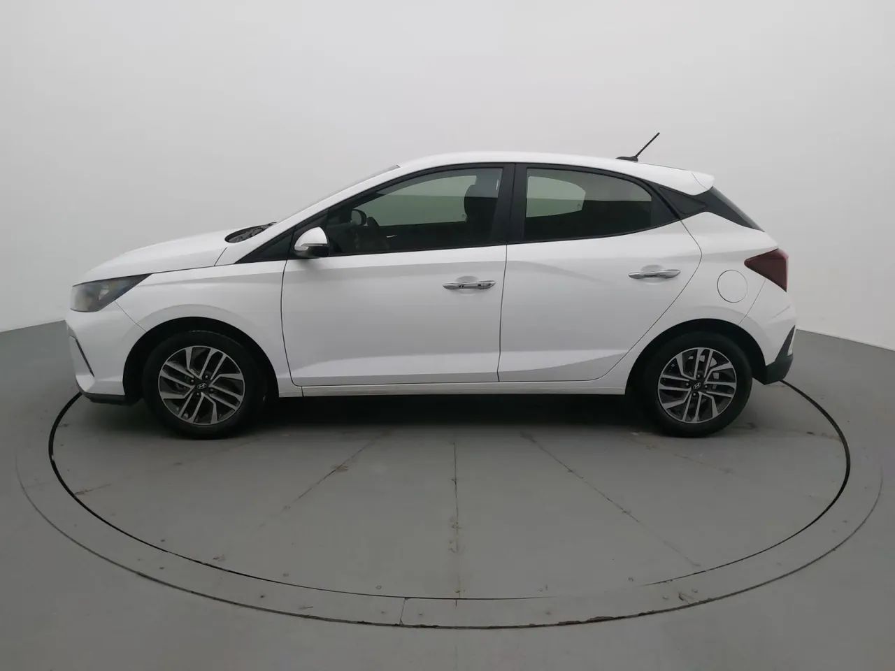 Hyundai HB20 Limited 1.0 Flex 12V Mec., foto 2 de 18