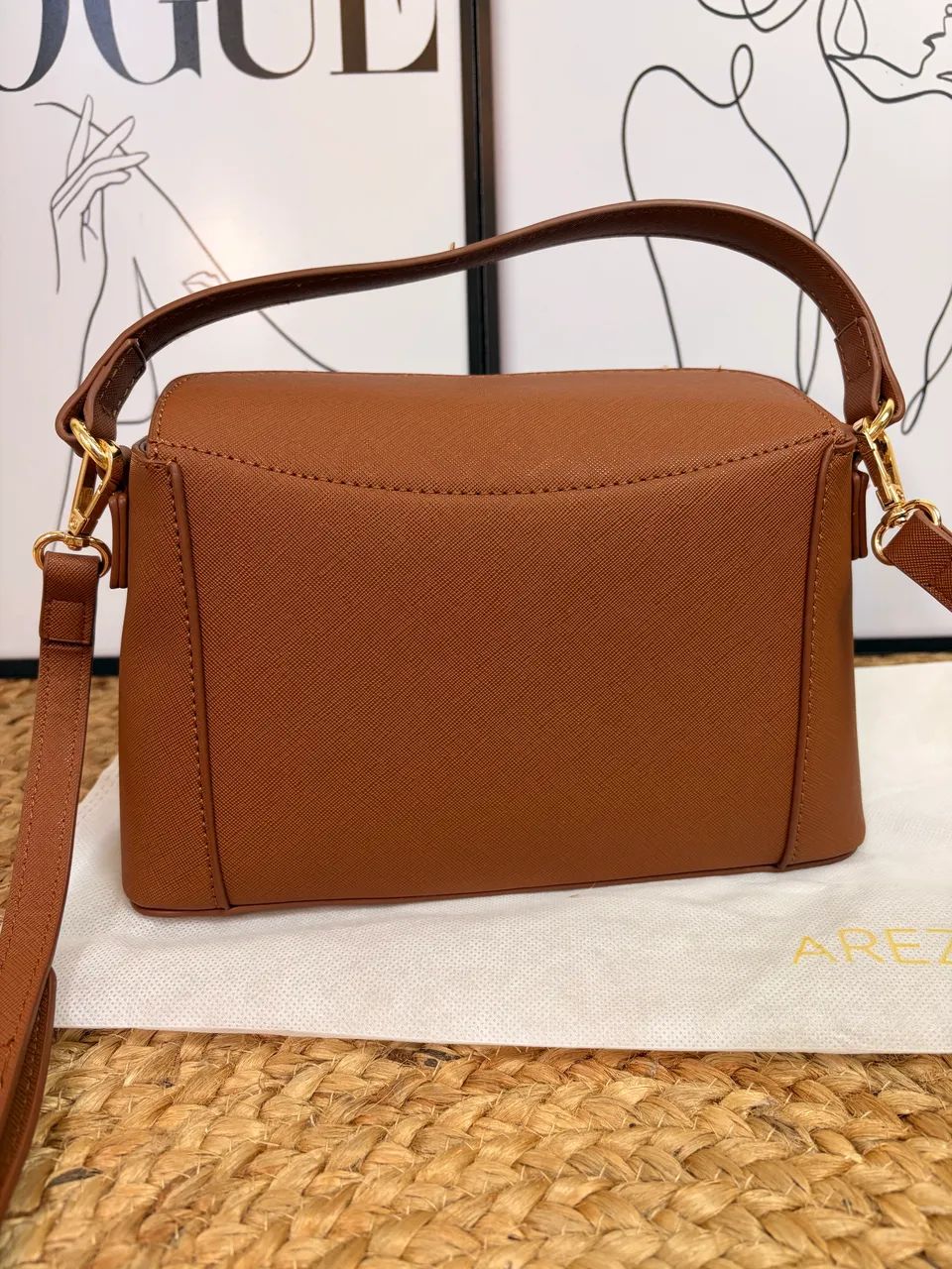 Bolsa tiracolo marrom média Arezzo (nova) - Foto 5