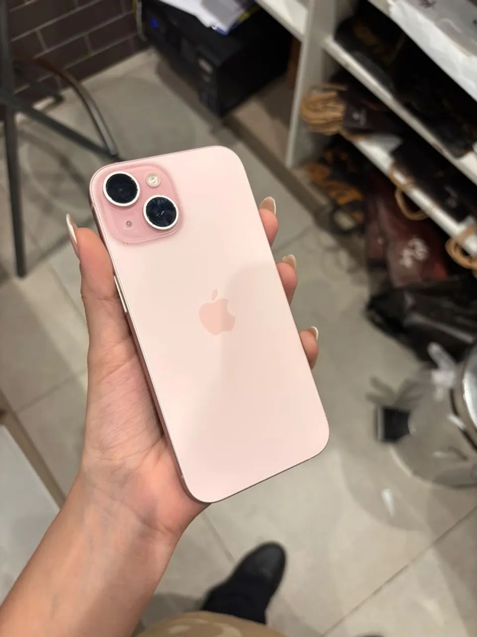 IPHONE 15 / NUNCA TROCOU PEÇA / ACOMPANHA CAIXA